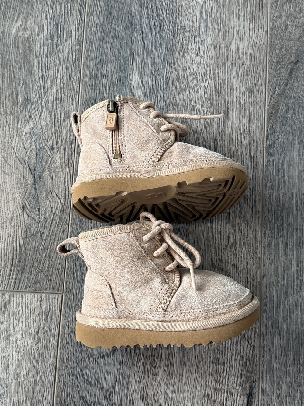 UGG Kids Tan Suede Ankle Boots with Lace and Side Zip